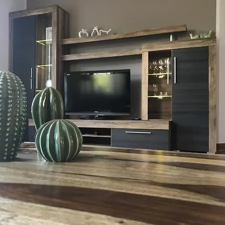 Dora アパート メーデバッハ