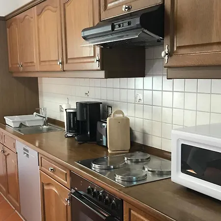 Dora メーデバッハ