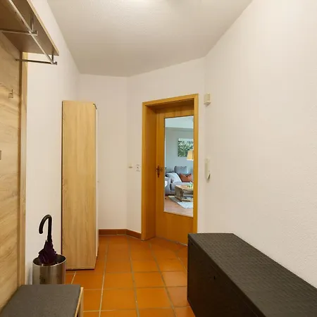 Apartment Dora *